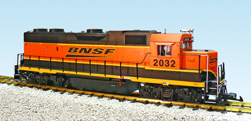 G Scale USA Trains GP38-2 Locomotive Upgraded SNOW PLOW Diesel Train 