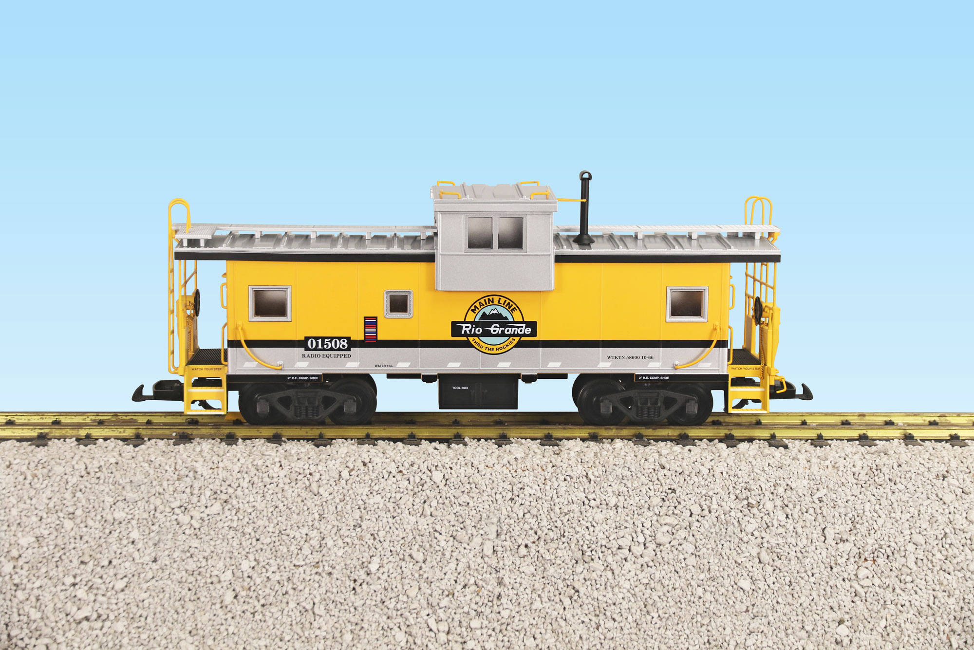 D&RG EXTENDED VISION CABOOSE YELLOW/SILVER