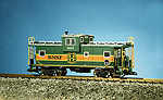BNSF EXTENDED VISION CABOOSE GREEN/ORANGE