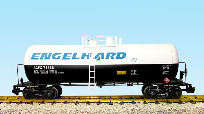 ENGELHARD 42 TANK CAR WHITE/BLACK