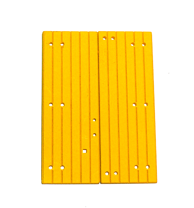 REEFER DOOR (1 RIGHT/1 LEFT)