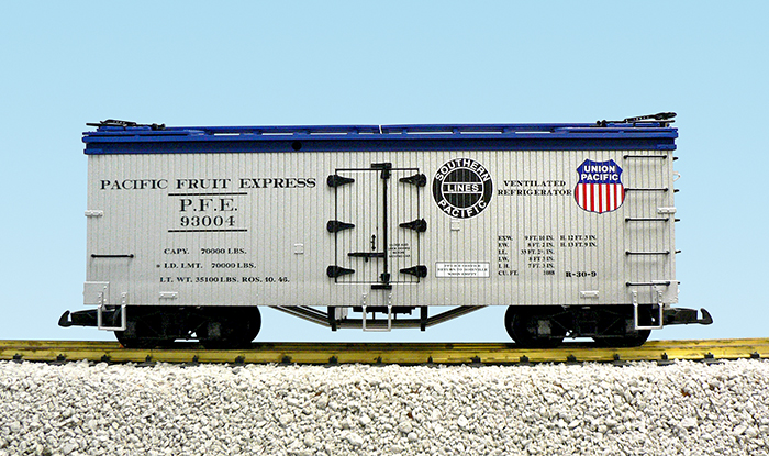 PFE SP/UP REEFER CAR #93003 SIVLER