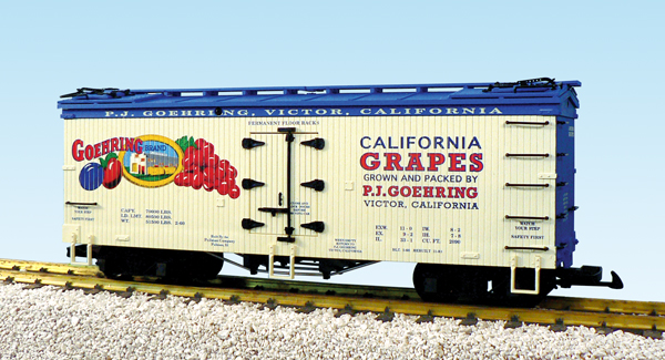 GOEHRING GRAPES REEFER CAR CREAM/BLUE