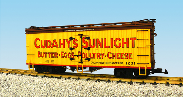 CUDAHY SUNLIGHT REEFER CAR YELLOW/BROWN