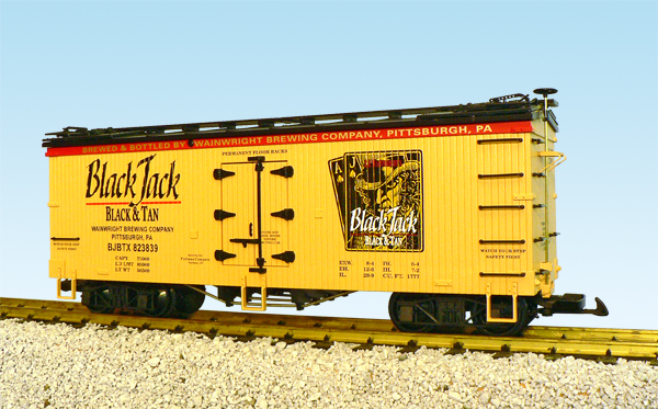 BLACK JACK REEFER CAR TAN/BLACK