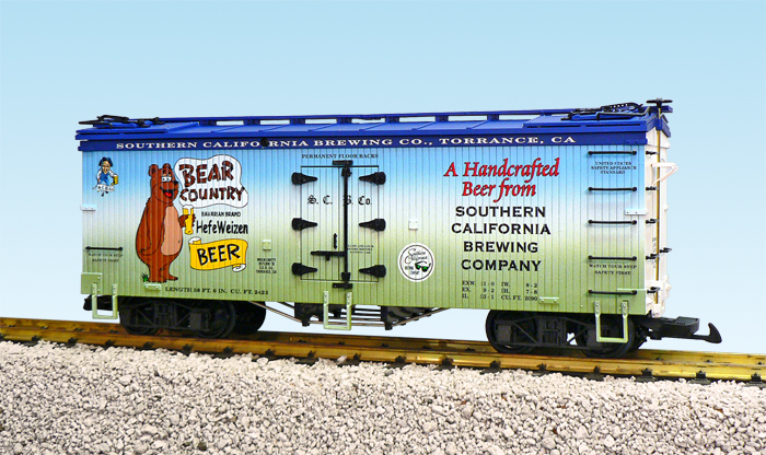 BEAR COUNTRY BEER REEFER CAR GREEN/BLUE