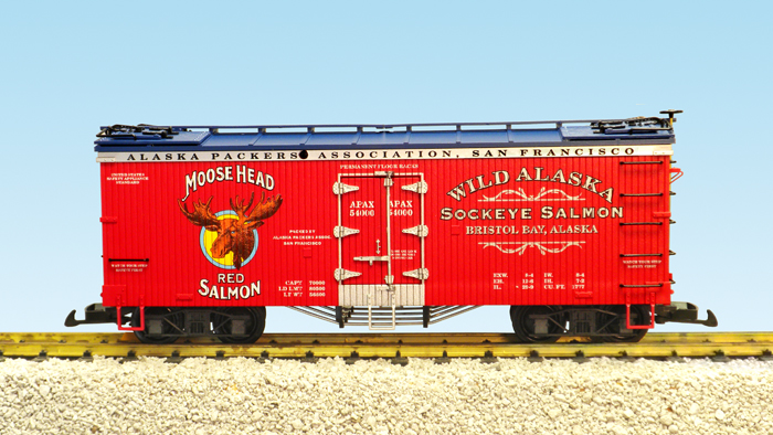 MOOSE HEAD RED SALMON REEFER CAR RED/BLUE