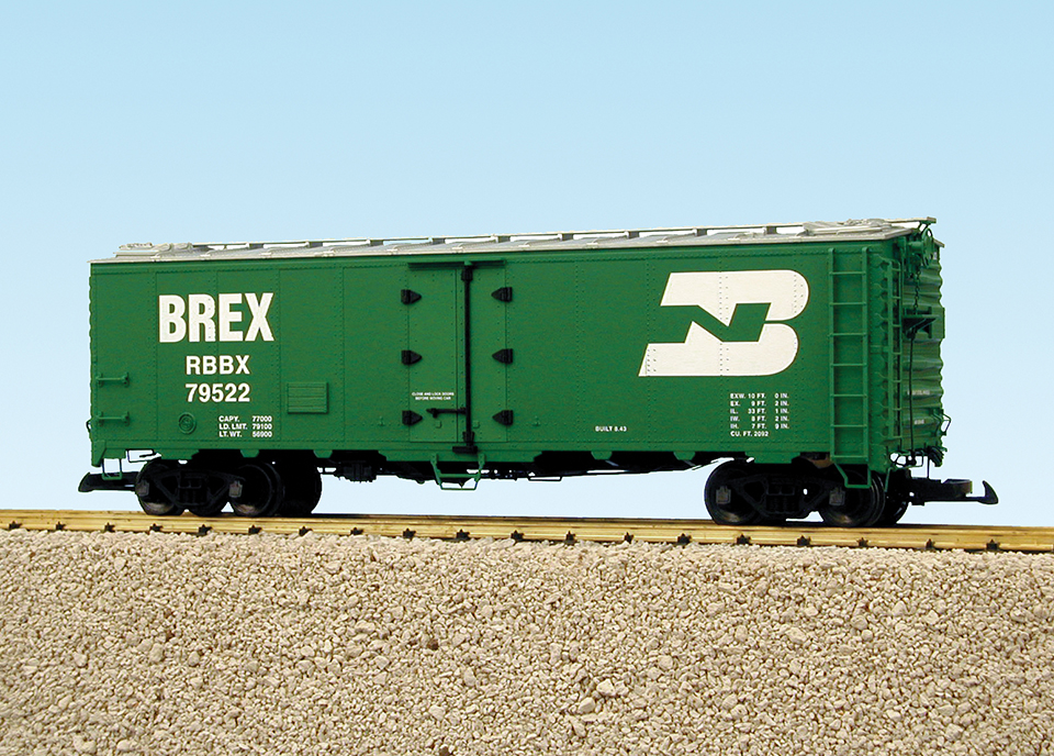 BURLINGTON NORTHERN 40 REEFER CAR GREEN/SILVER