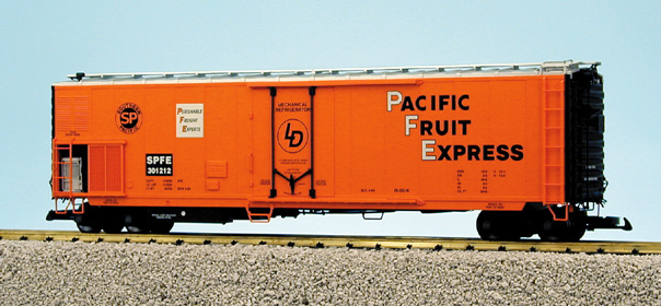 PACIFIC FRUIT EXPRESS SPFE 50 REEFER CAR ORANGE