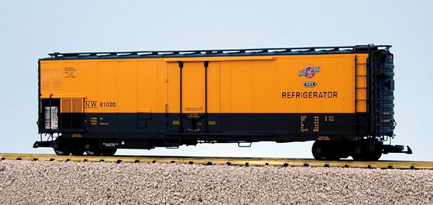 C&NW 50 REEFER CAR YELLOW/GREEN