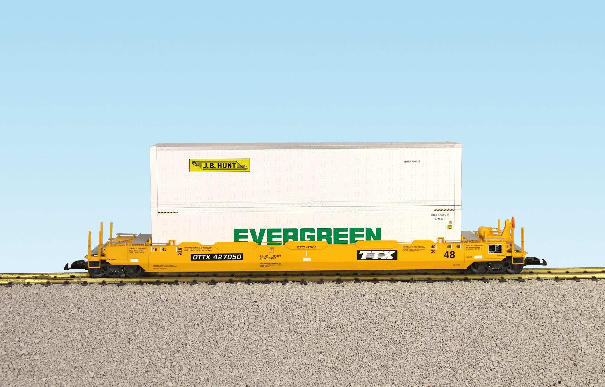 TTX INTERMODAL CAR W/CONTAINERS #4