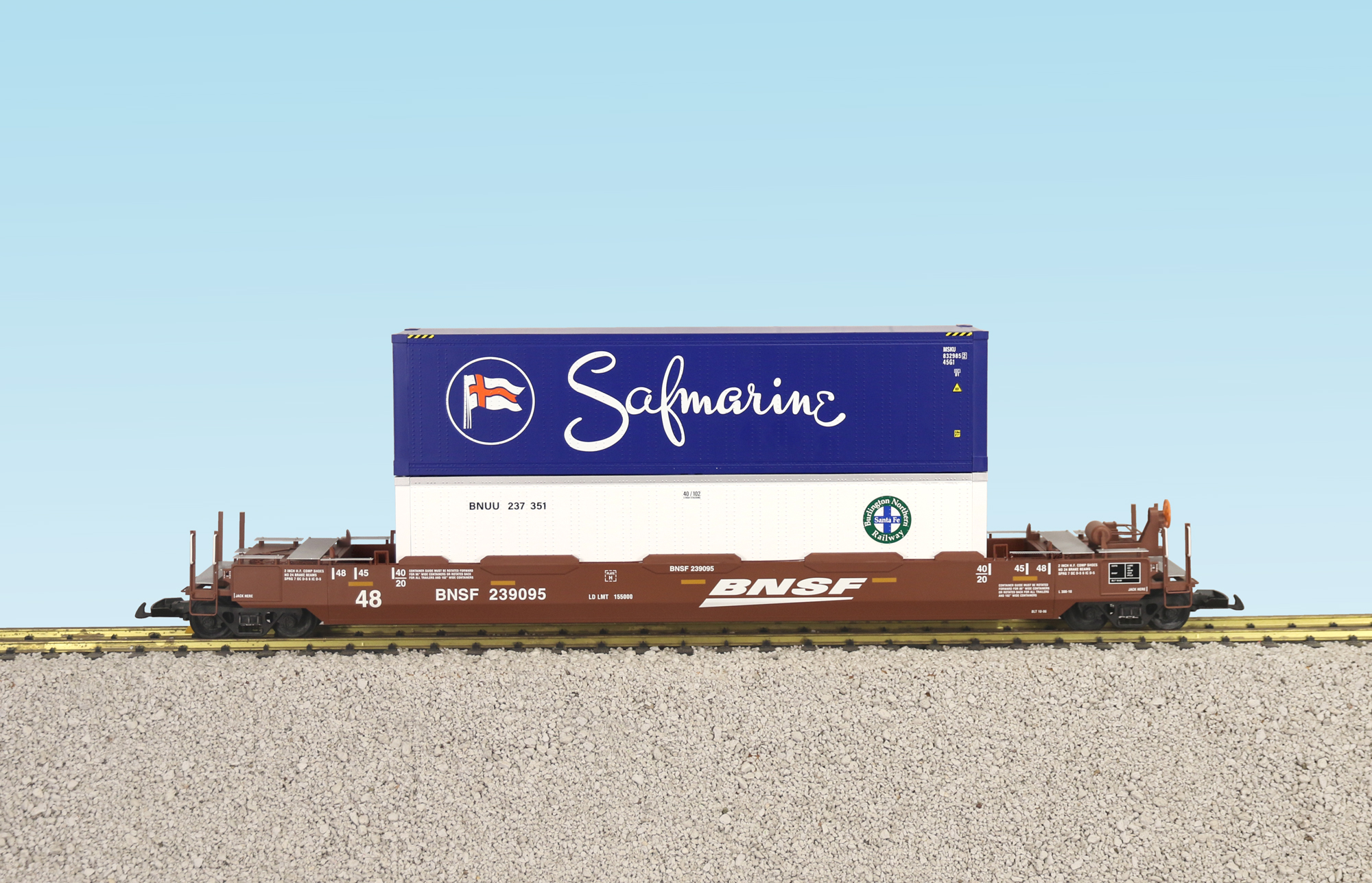 BNSF SPEED LOGO INTERMODAL CAR W/CONTAINERS #2