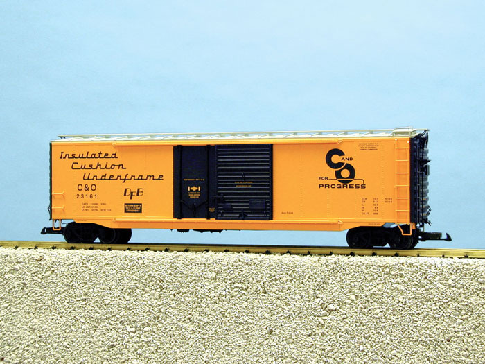 C&O 50 BOXCAR #2 W/PLUG/STEEL COMBO D/DOOR YELLOW