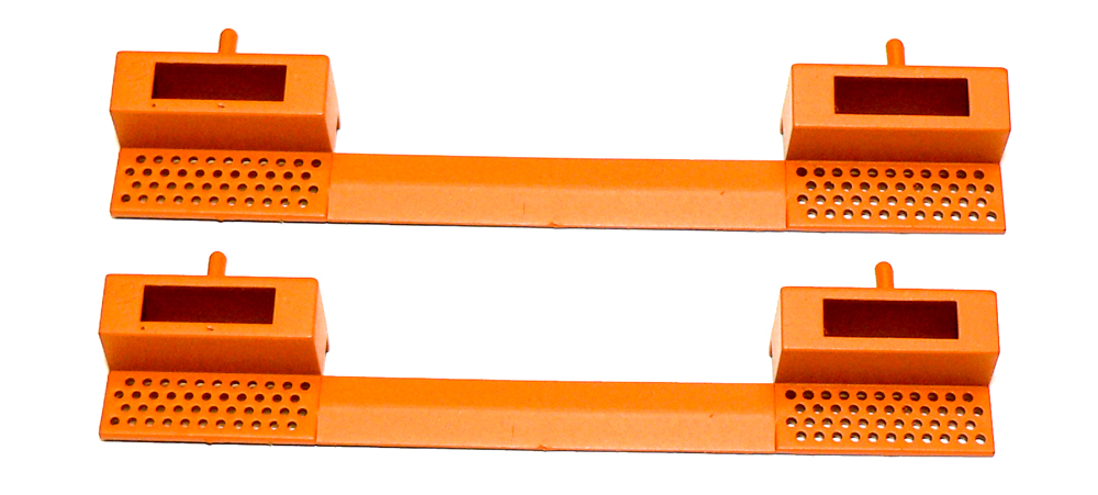 GP38 END STEPS (2) COLOR?