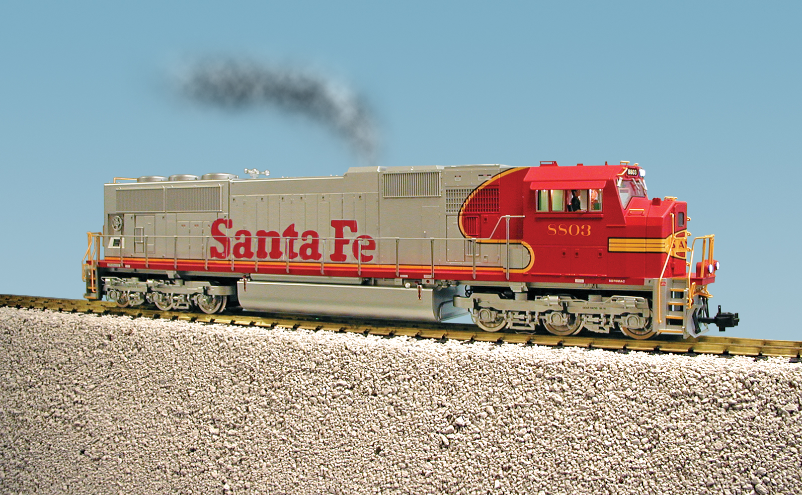 SANTA FE WARBONNET SD70 MAC RED/SILVER