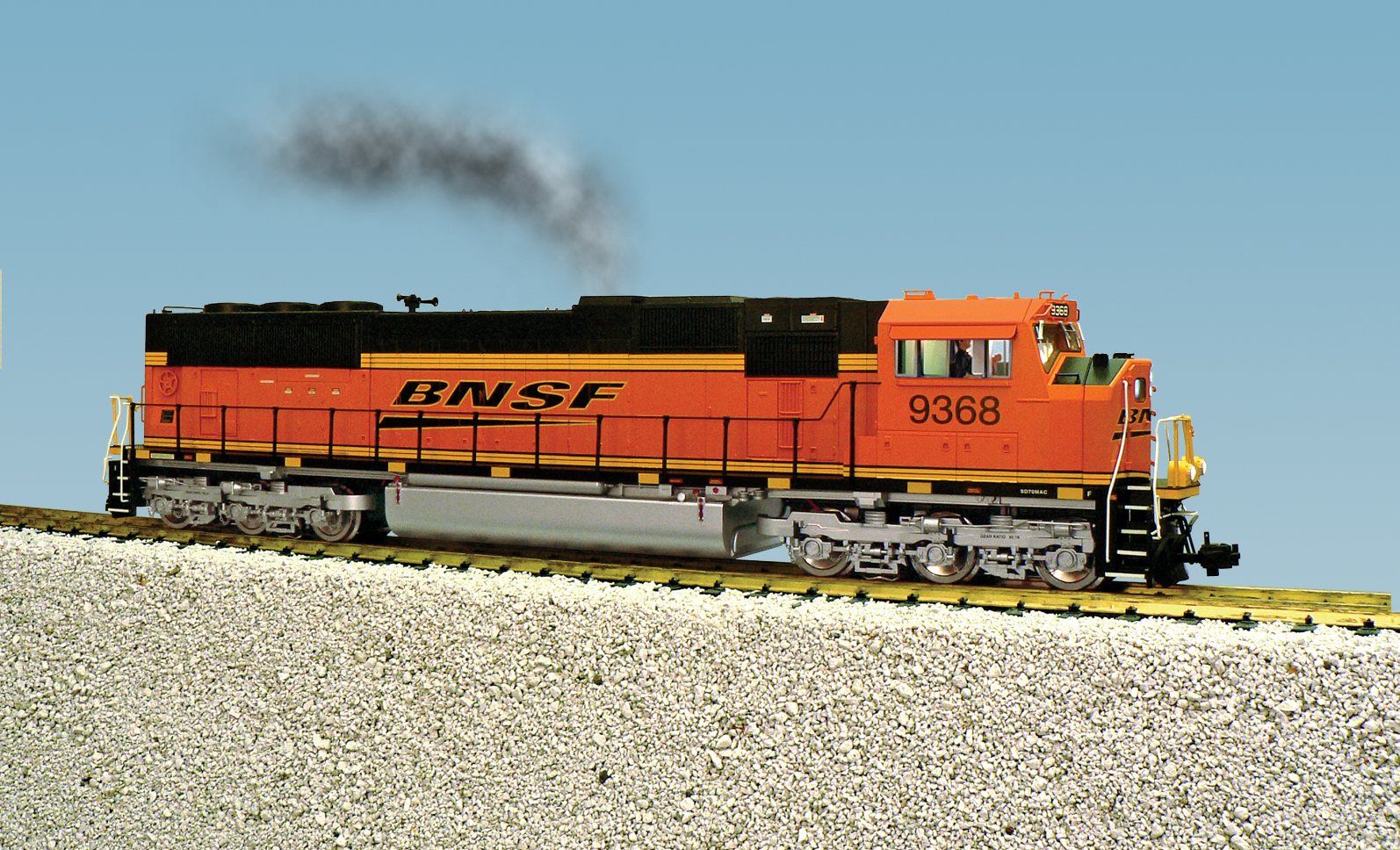 BNSF SD70 MAC (SPEED LETTERING) ORANGE/BLACK
