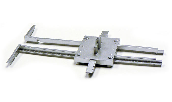 SHORT UNDERFRAME (1) COLOR BLACK OR SILVER?