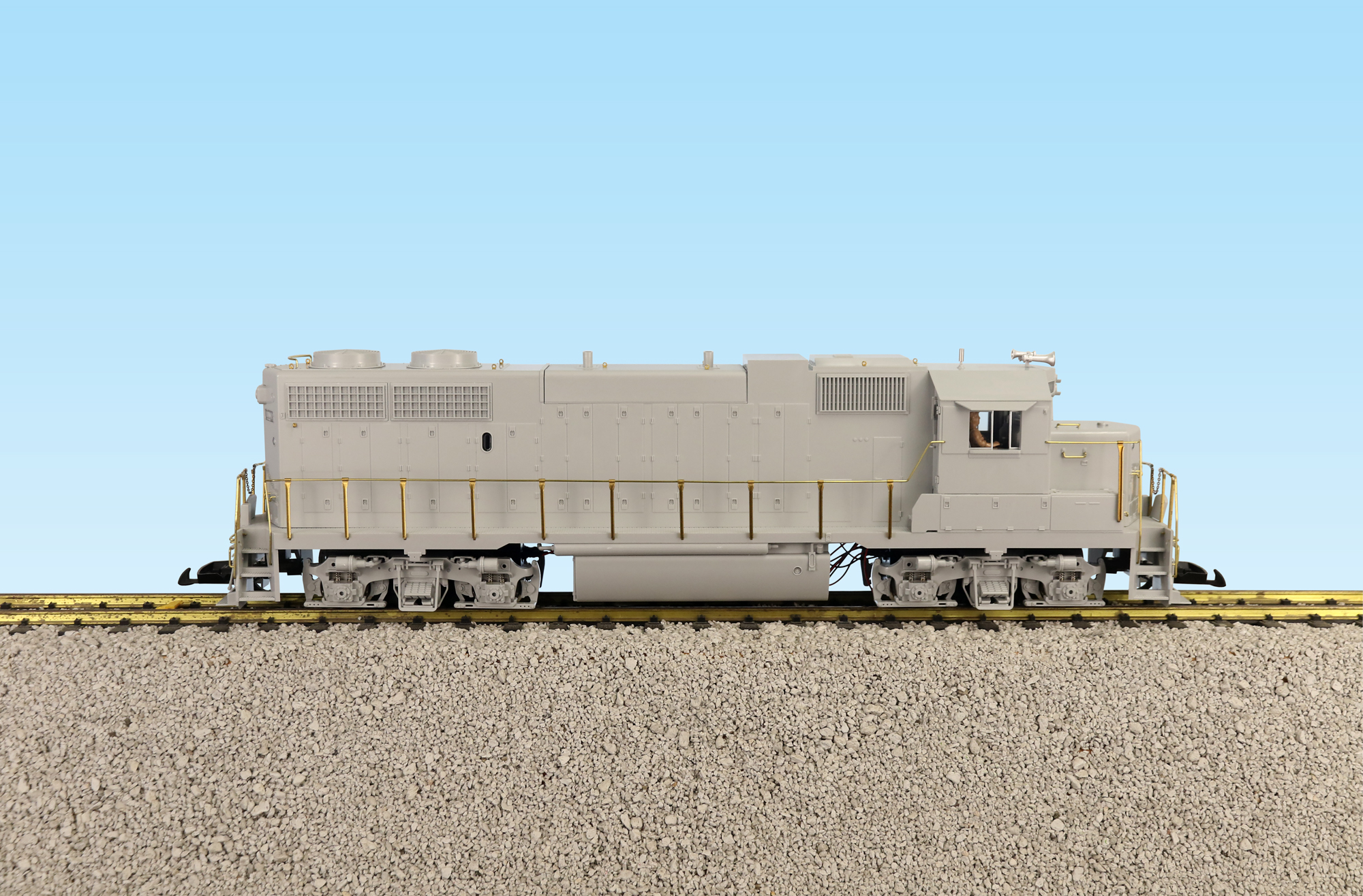 UNDECORATED GP38-2 GRAY