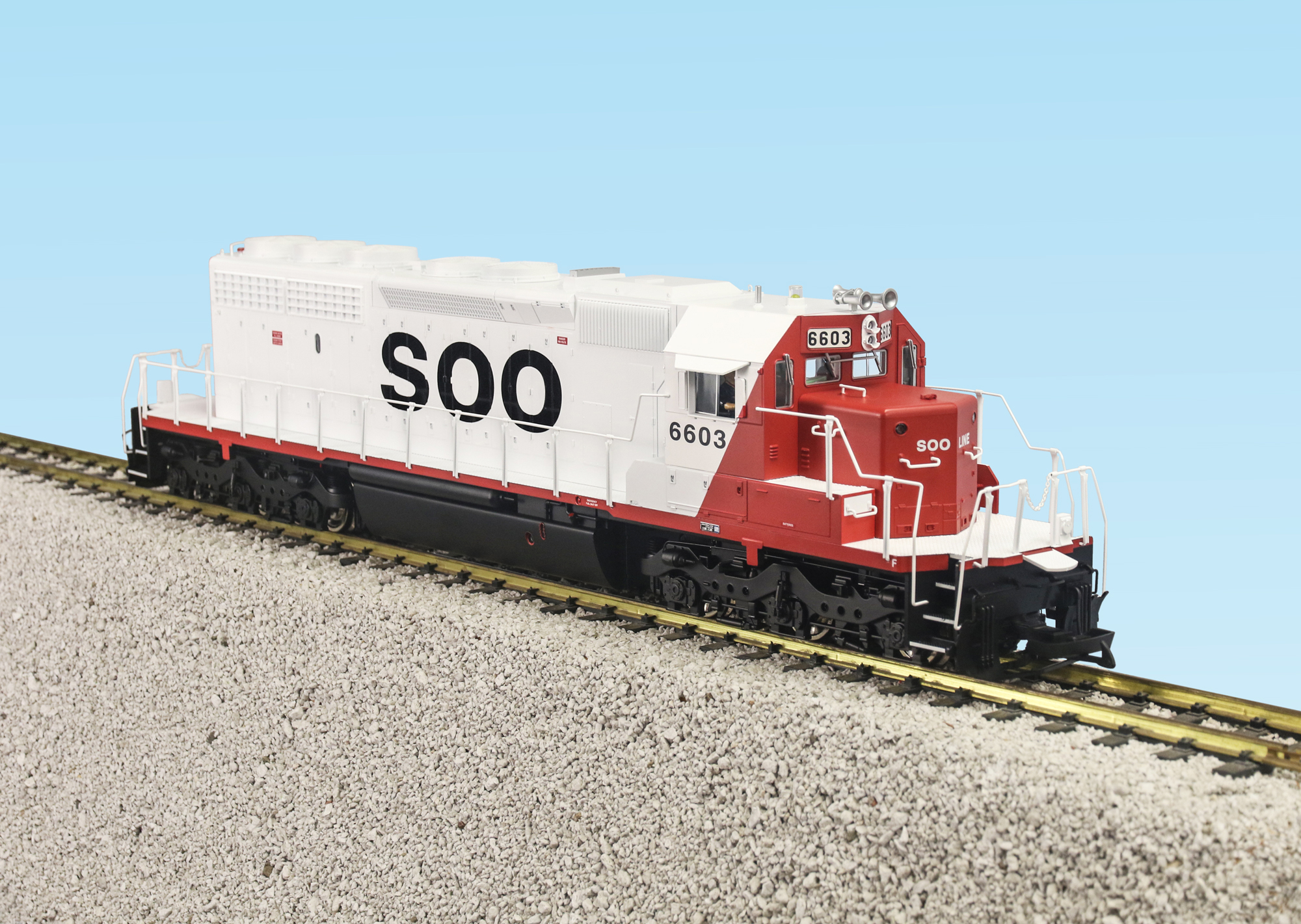 SOO LINE SD40-2 WHITE/RED