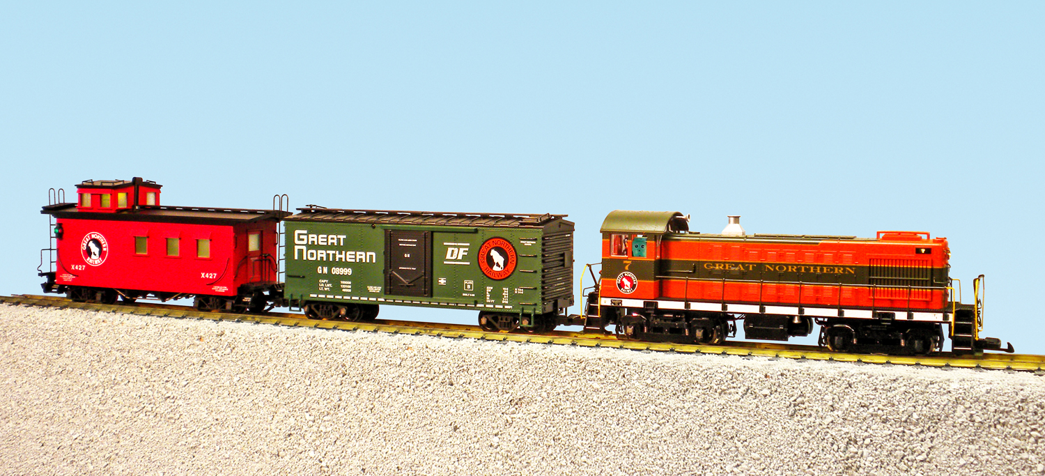 GREAT NORHTERN S4 DIESEL FREIGHT SET